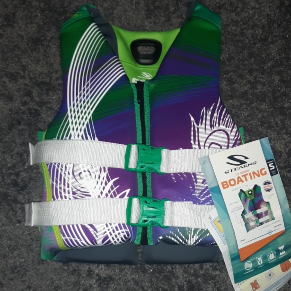 NWT Sterns V1 Life Jacket fits W-sm & Girls Lrg